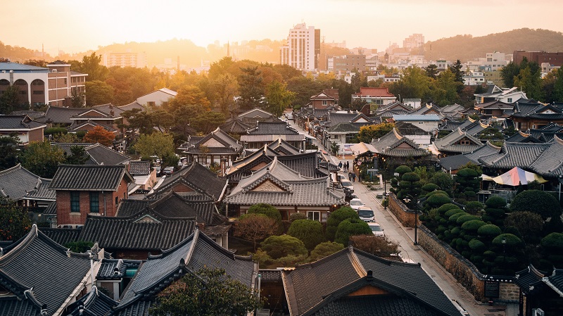Read more about the article AMRO’s 2019 Annual Consultation Report on Korea