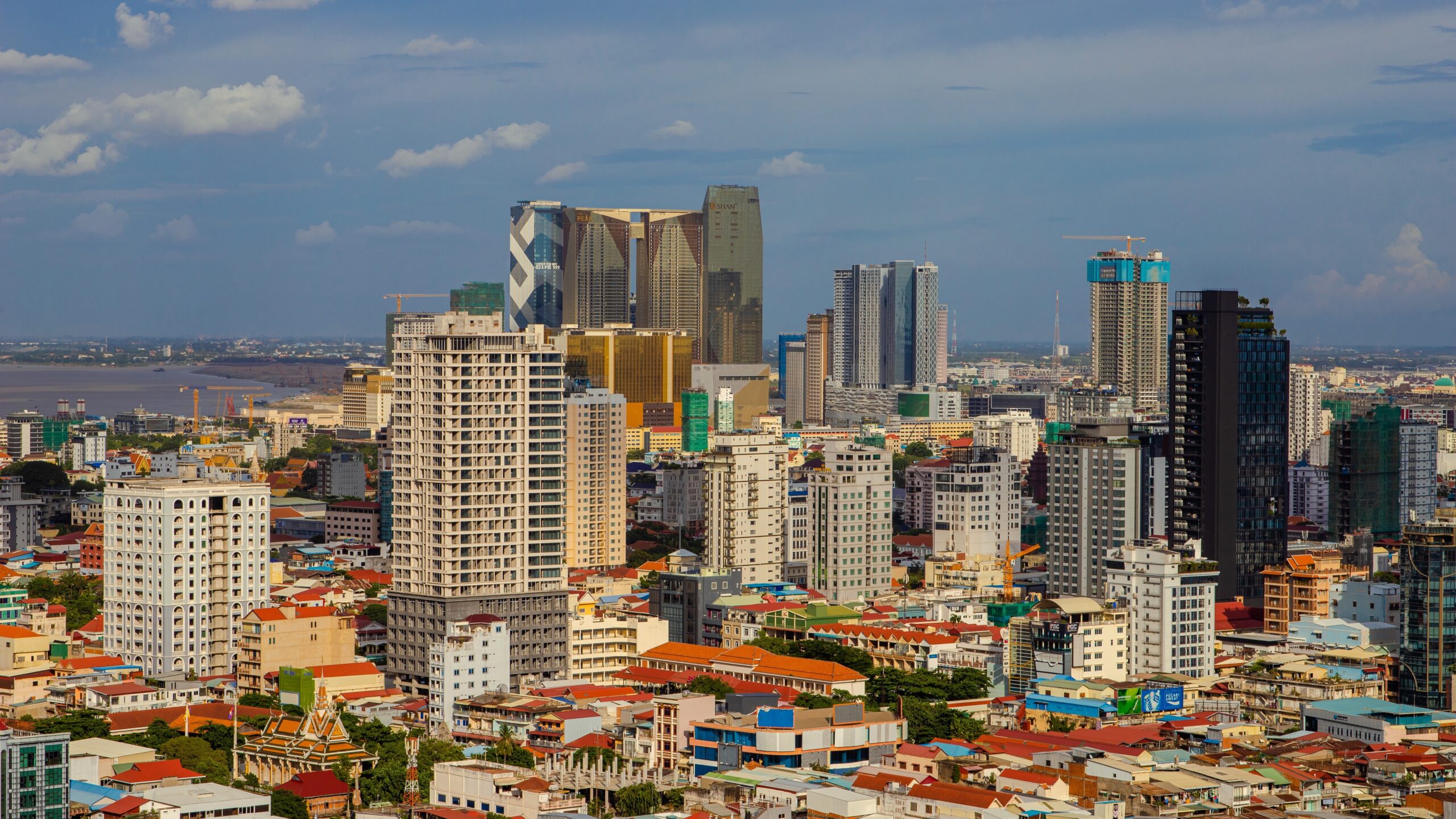 Read more about the article Cambodia, Stringent Regulatory Oversight Needed to Tackle Real Estate Downturn and Rise of Shadow Banks